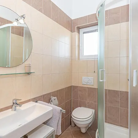 Awesome Apartment In Vodice With Kitchen Vodice