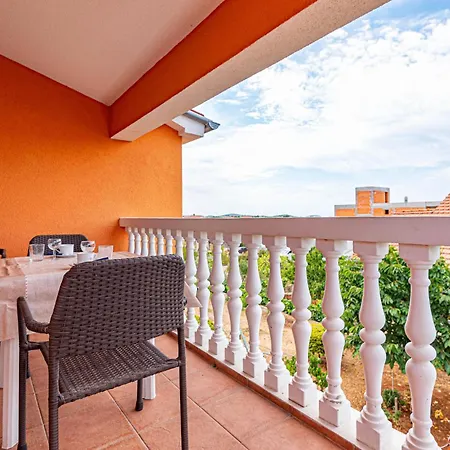 With Sea View 12 Daire