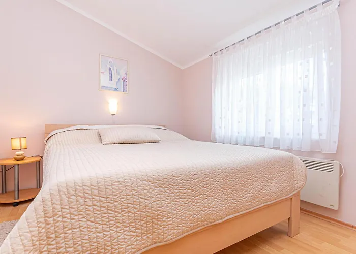 With Sea View 12 * וודיצה